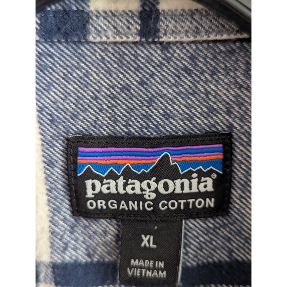 Patagonia Men's XL Flannel Long Sleeve Shirt Heavy Weight Plaid Hiking Camping‎ - Picture 3 of 4